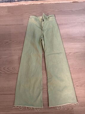 Zara Mint Green Wide-Leg Jeans with Frayed Hem
